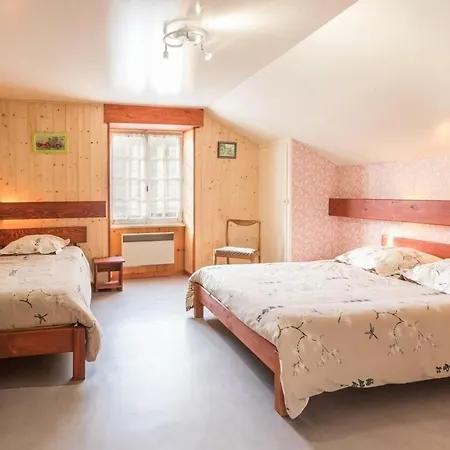 Charmante Maison Avec Terrasse, Proche 1000 Etangs, Accueil Chaleureux - Fr-1-583-106 Holiday home *